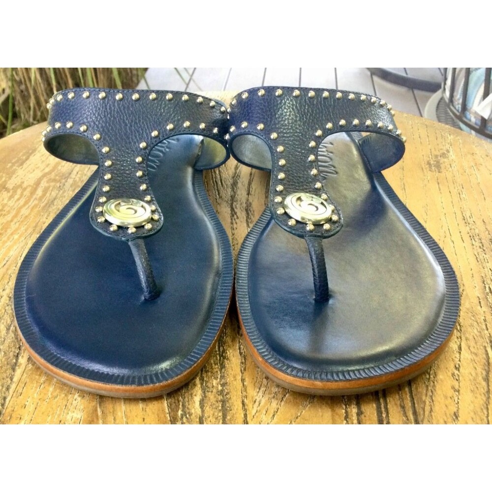 Brighton Size 8 Navy Sandals Pebbled Leather Contempo Alfa Thongs Studded Straps - Picture 7 of 9